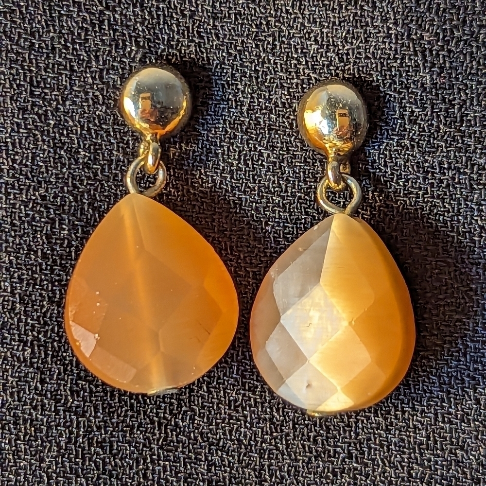 Liz Claiborne Earrings Peach Fall Tear Drop dangle Gold tone Vintage signed